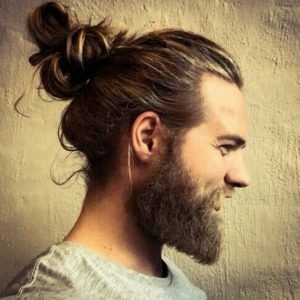 Man Bun Hairstyle Guide : 75 Sexy & Manly Ideas to Stand Out